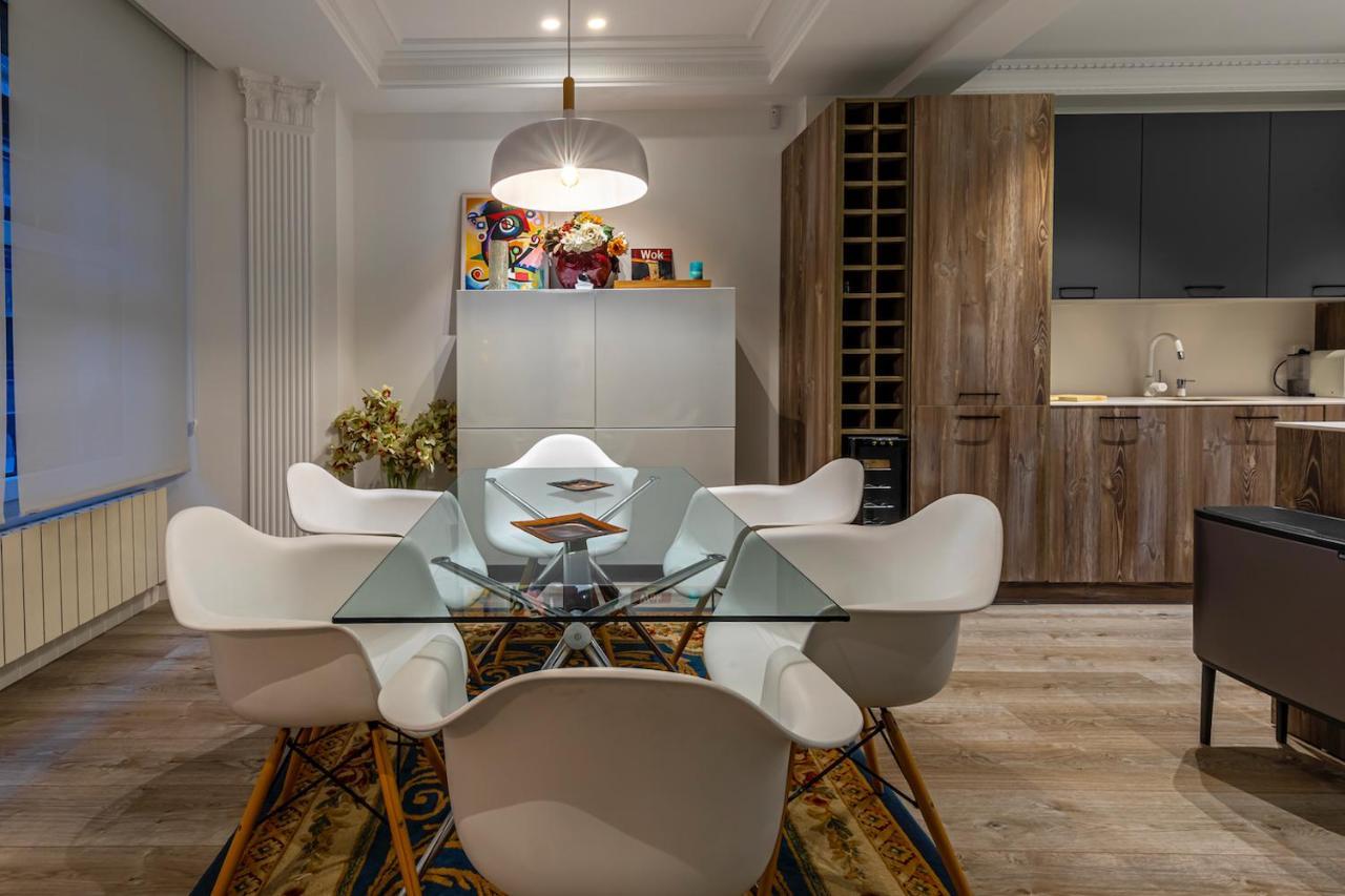 110 M2 Central Apartment In Abando Close To Guggenheim With Parking Bilbao Luaran gambar