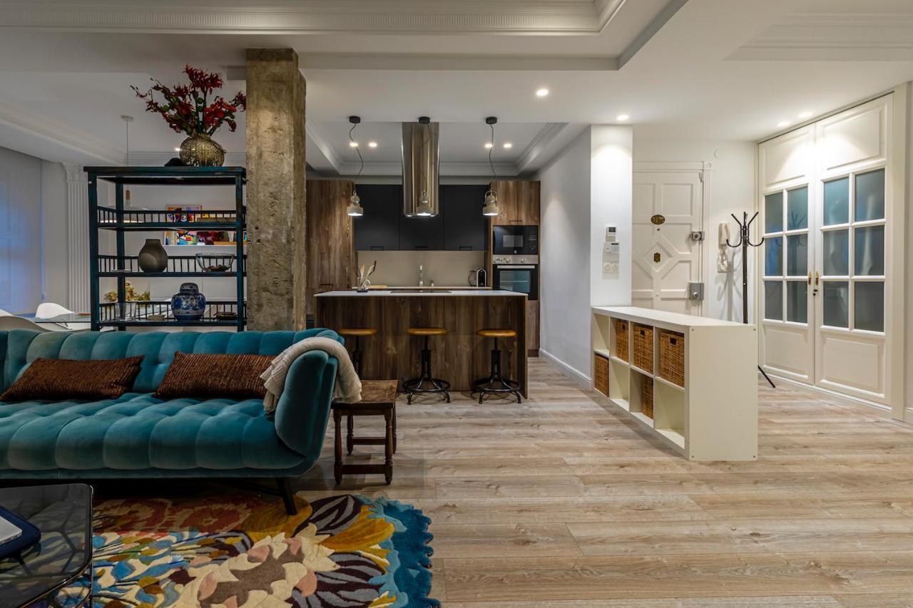 110 M2 Central Apartment In Abando Close To Guggenheim With Parking Bilbao Luaran gambar