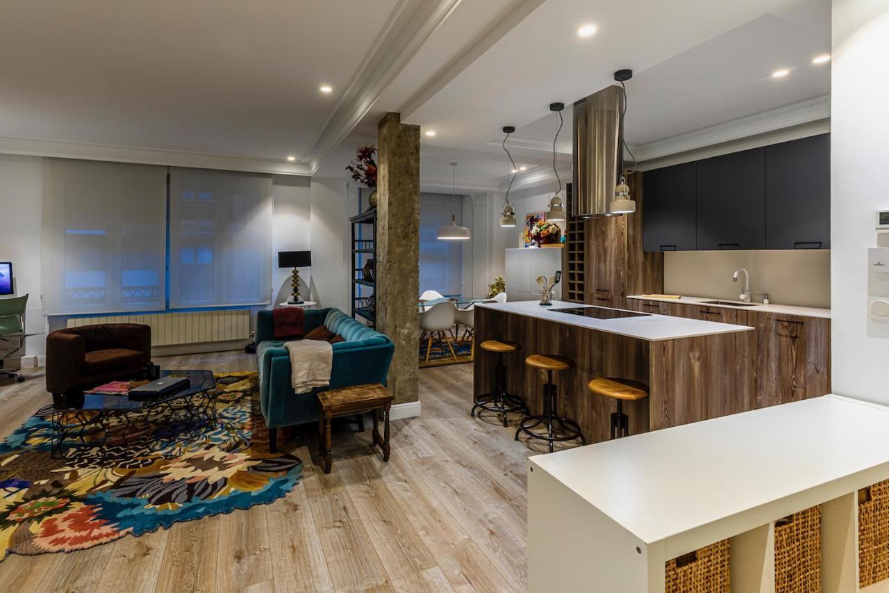 110 M2 Central Apartment In Abando Close To Guggenheim With Parking Bilbao Luaran gambar
