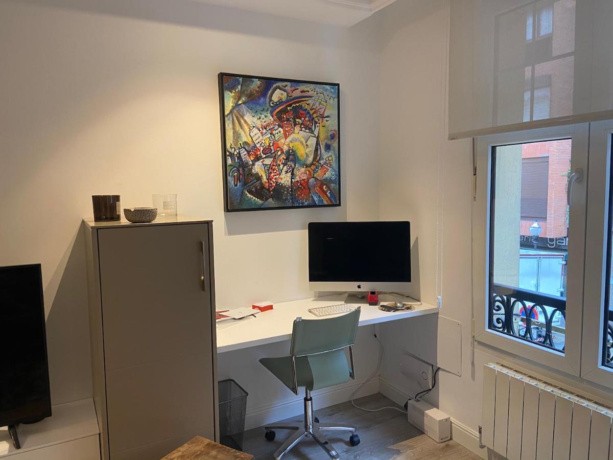 110 M2 Central Apartment In Abando Close To Guggenheim With Parking Bilbao Luaran gambar